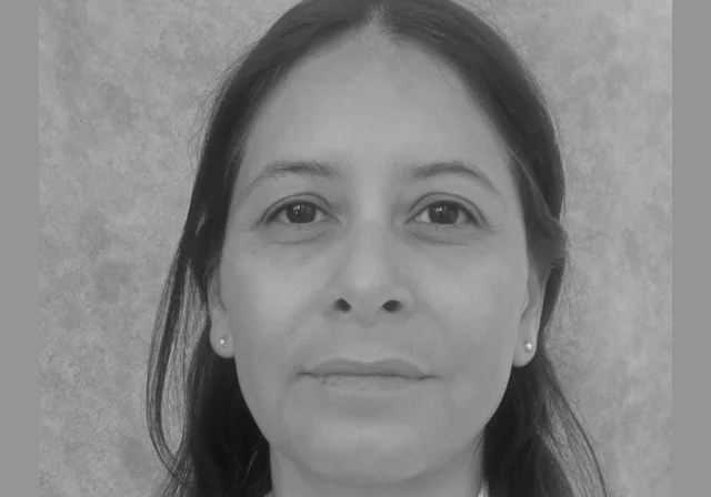 Foto profesional de Lic. Silvia Martínez, Lic. en Psicología especializada en Terapia para Adolescentes en Maldonado, Uruguay